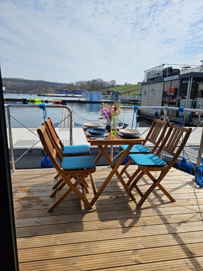 Mobiles Hausboot El'Milia Hotel Braunsbedra Exterior foto